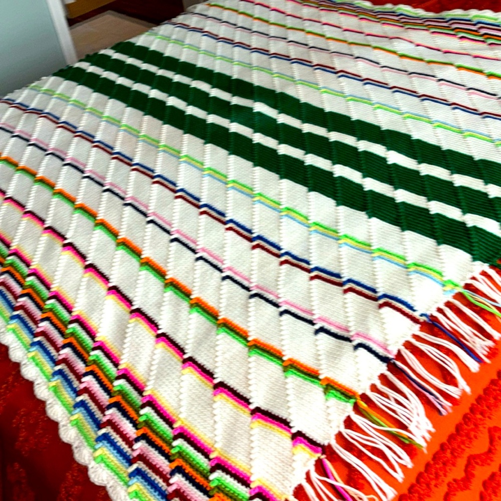Crochet blanket Afghan vintage handmade.